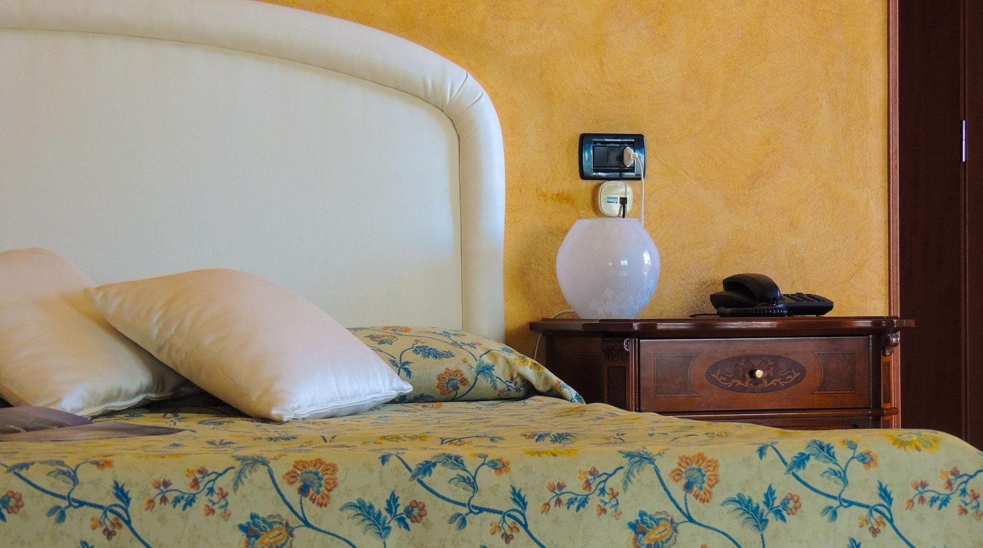 Hotel Lungomare Reggio di Calabria Exteriör bild