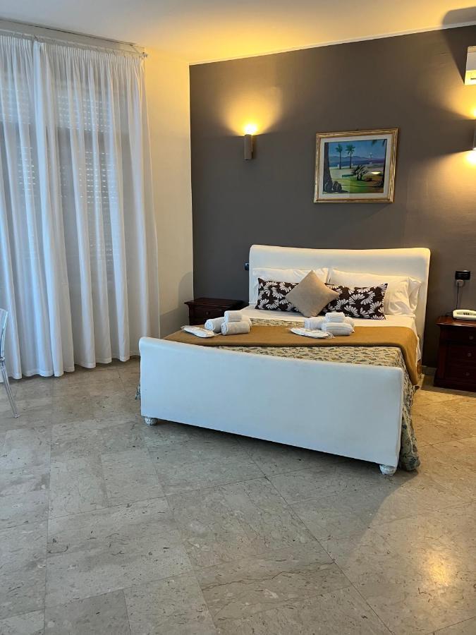 Hotel Lungomare Reggio di Calabria Exteriör bild