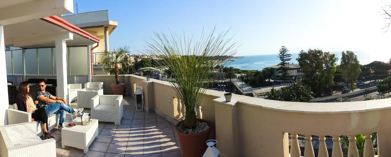 Hotel Lungomare Reggio di Calabria Exteriör bild