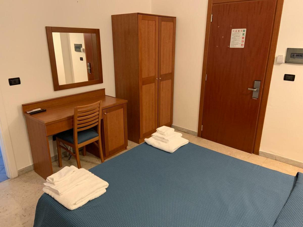 Hotel Lungomare Reggio di Calabria Exteriör bild