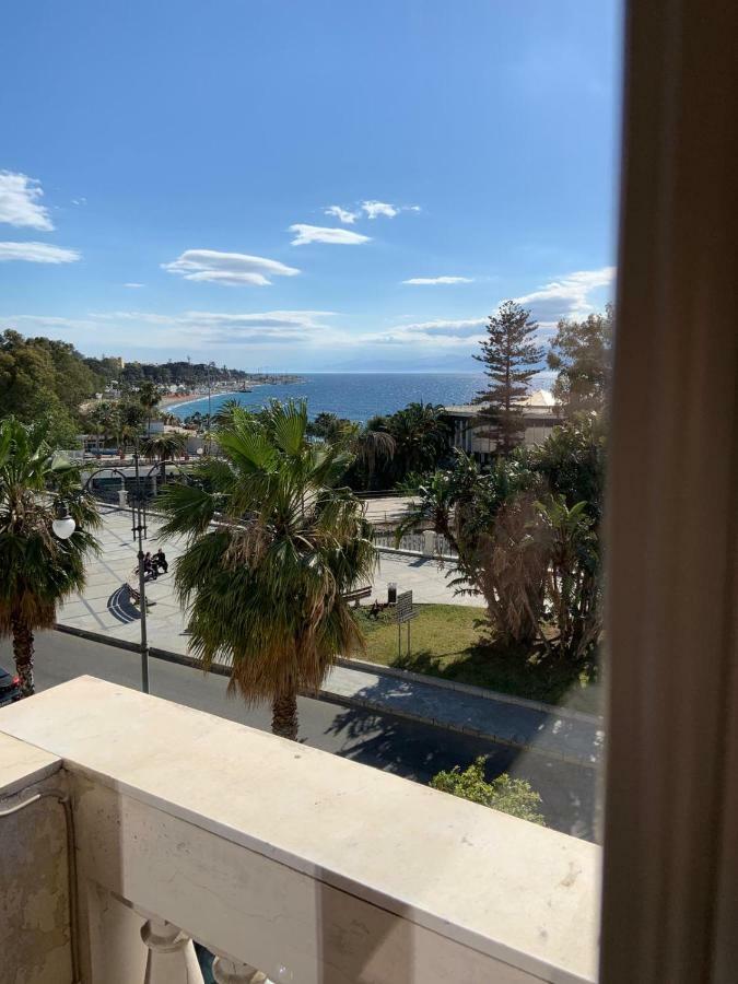 Hotel Lungomare Reggio di Calabria Exteriör bild