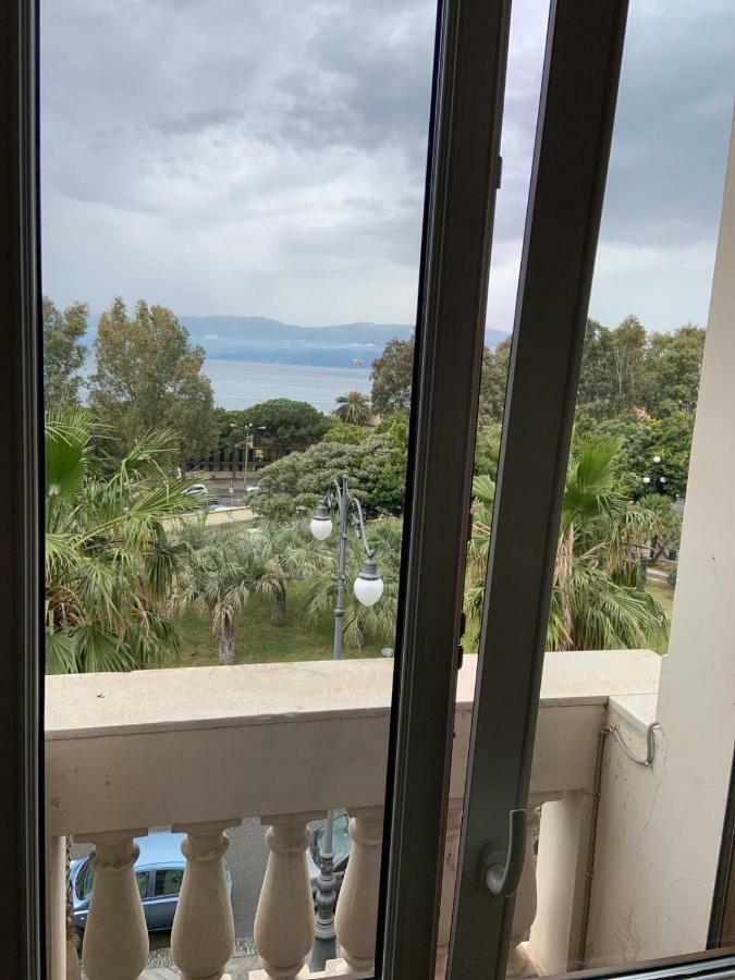 Hotel Lungomare Reggio di Calabria Exteriör bild
