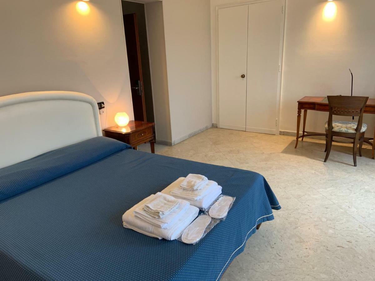 Hotel Lungomare Reggio di Calabria Exteriör bild