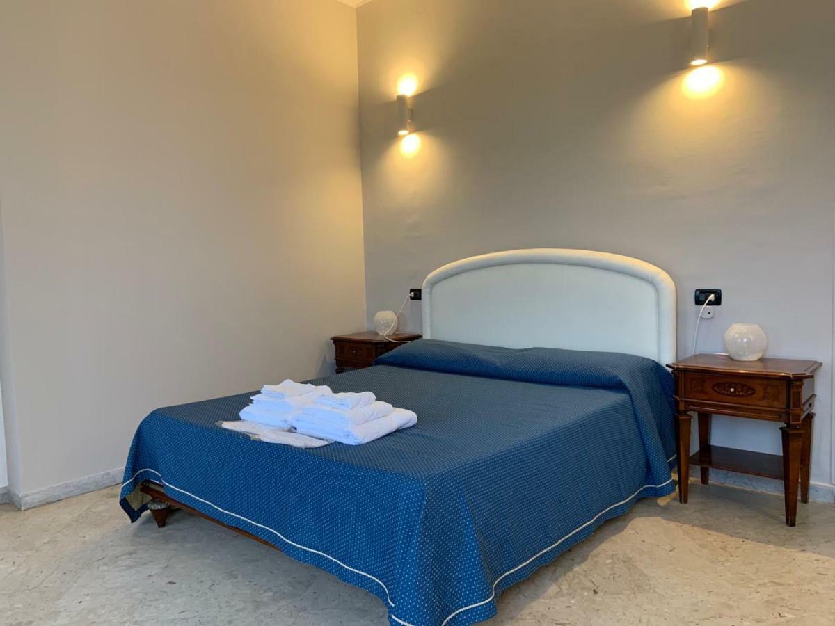 Hotel Lungomare Reggio di Calabria Exteriör bild