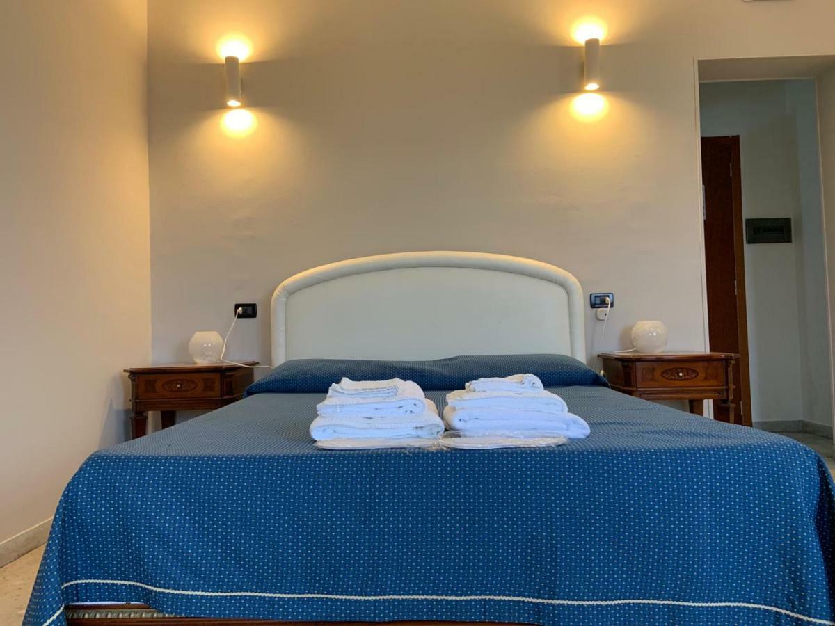 Hotel Lungomare Reggio di Calabria Exteriör bild