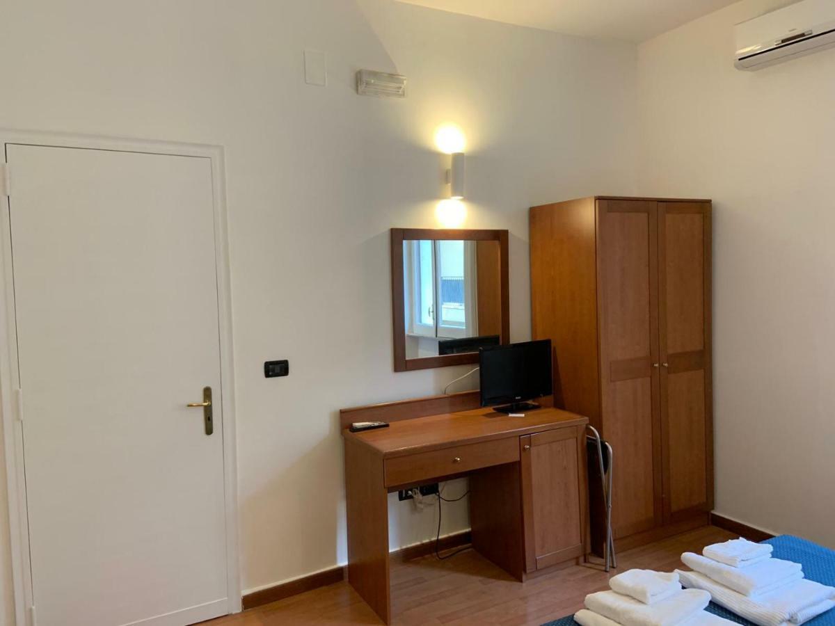 Hotel Lungomare Reggio di Calabria Exteriör bild